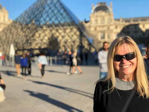 Woman in Paris at Louvre